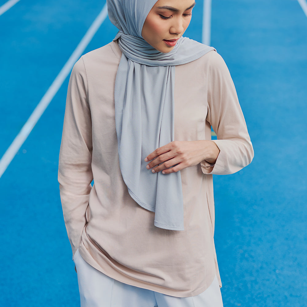 Athleisure Back Pleated Top in Warmsilver