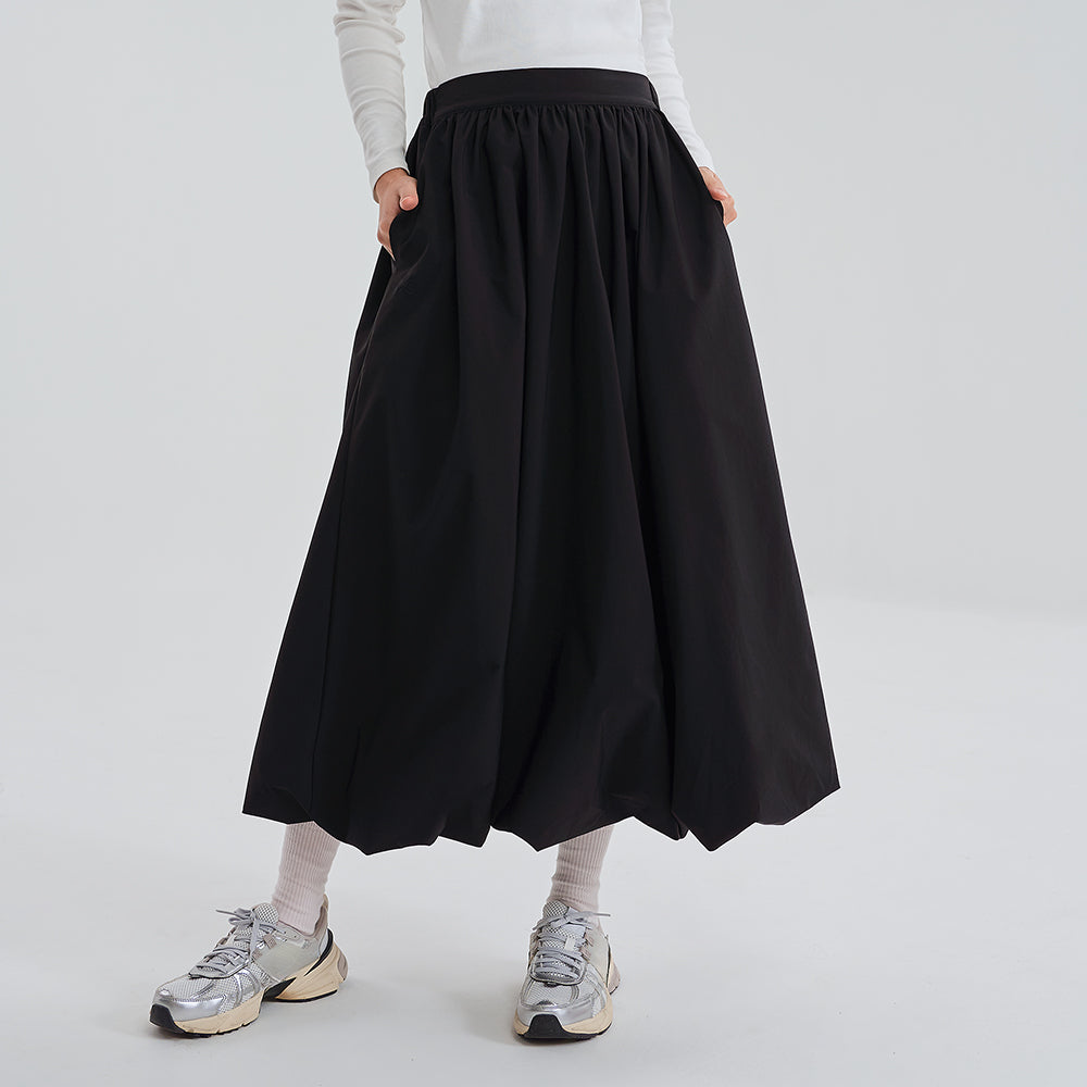 Balloon Skirt in Black