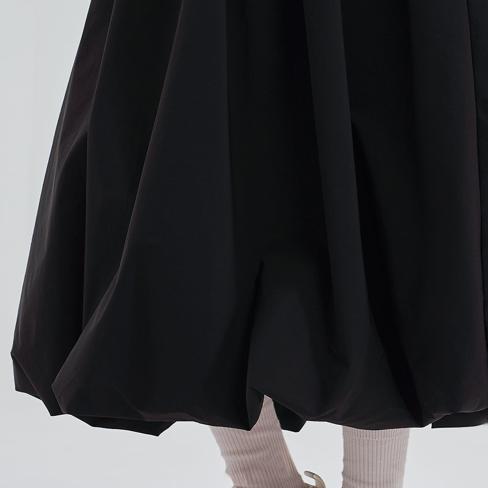 Balloon Skirt in Black