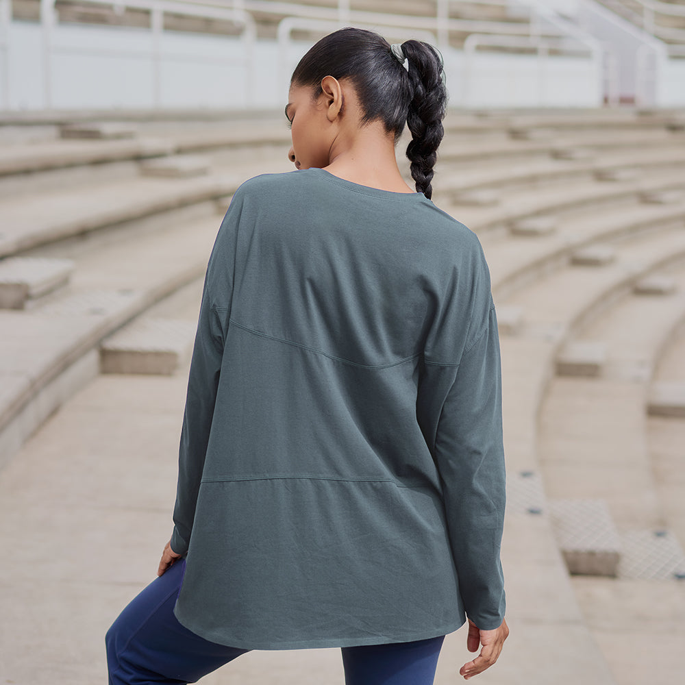 Athleisure Oversized Top in Bluegrey