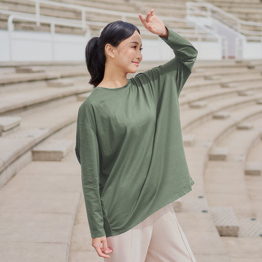 Athleisure Oversized Top in Kale