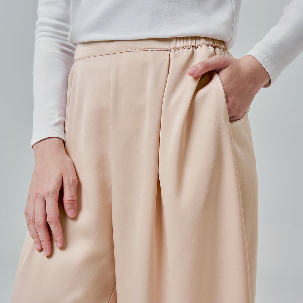 Satin Wide Pants in Latte (Large)