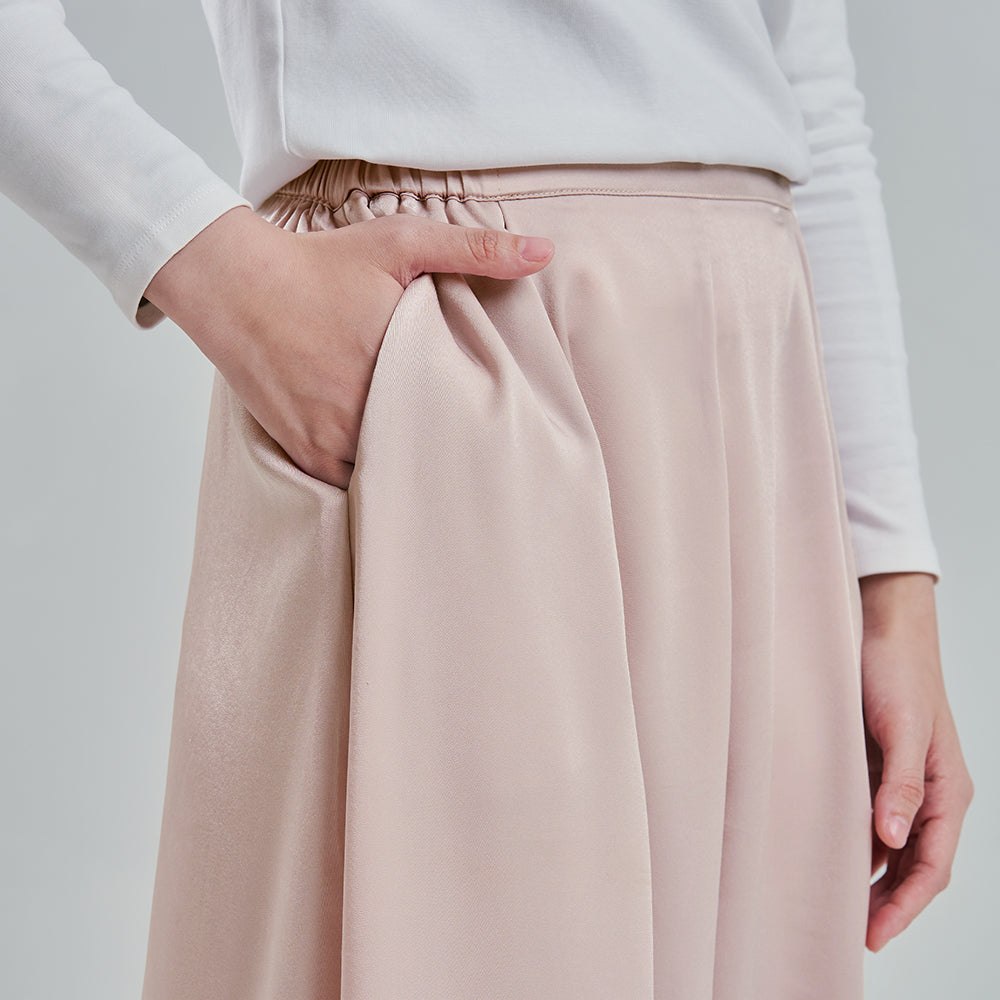 Satin Wide Pants in Pale Brown (Large)