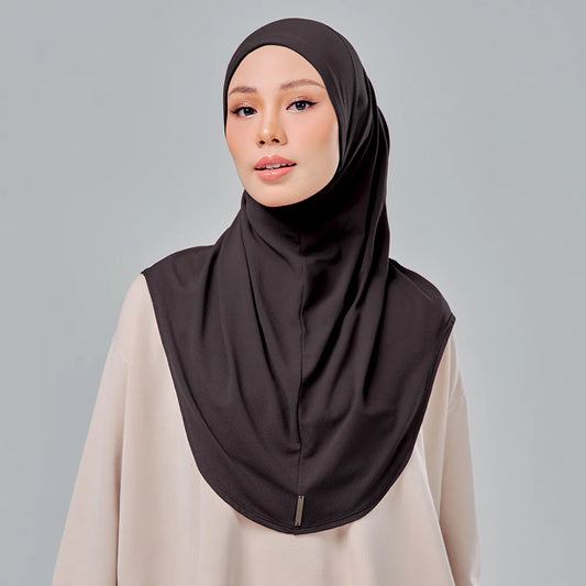 Najwa Sport: Basic Black